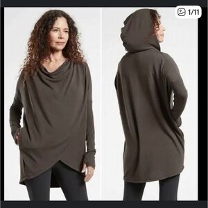 Athleta Walnut Brown Purana Wrap Fitness Sweatshirt Women's Size M